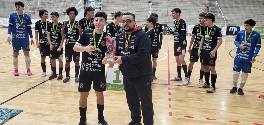 Equipe Sub-16 do Joaçaba Futsal é campeã microrregional da Olesc
