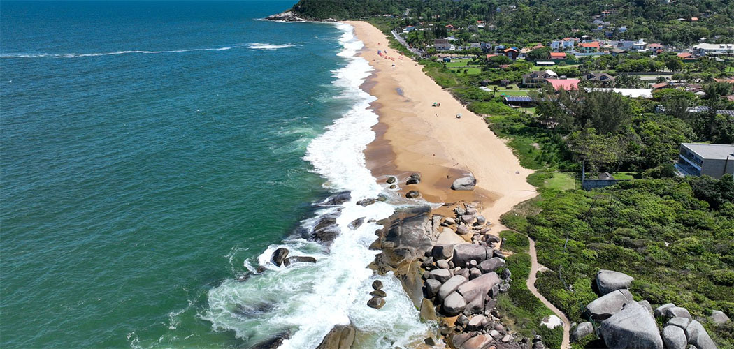 A cidade de Balneário Camboriú está 100% saneada
