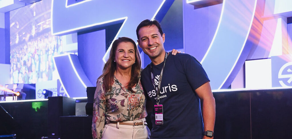 Marta Rossi e Eduardo Zorzanello prestigiando o Gramado Summit 