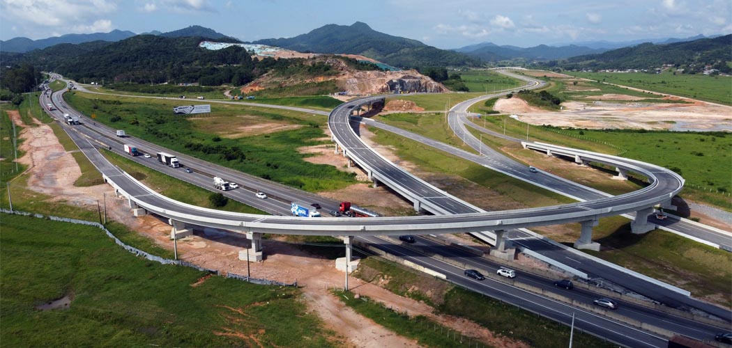 Contorno Viário na Grande Florianópolis, é a superação de um grande desafio logístico/Foto: Ricardo Saporiti