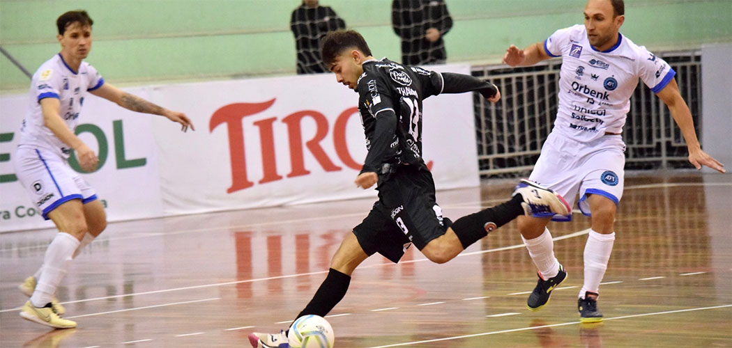 Joaçaba Futsal empata com o Tubarão pela Liga Nacional