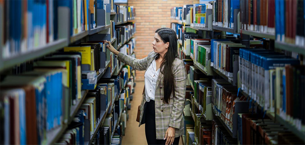 Universidade Gratuita e Fumdes: entenda as diferenças entre os programas de assistência estudantil/Foto: Marco Favero/SECOM