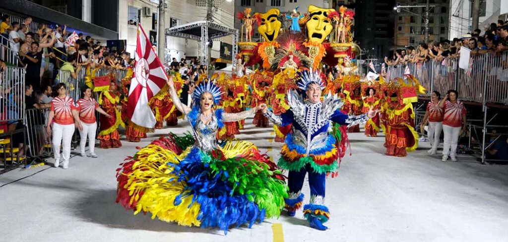 Escola de Samba Acadêmicos do Grande Vale, foi a Escola vencedora do Carnaval de Joaçaba em 2024/Foto: Maythe Novak-Bom Dia SC