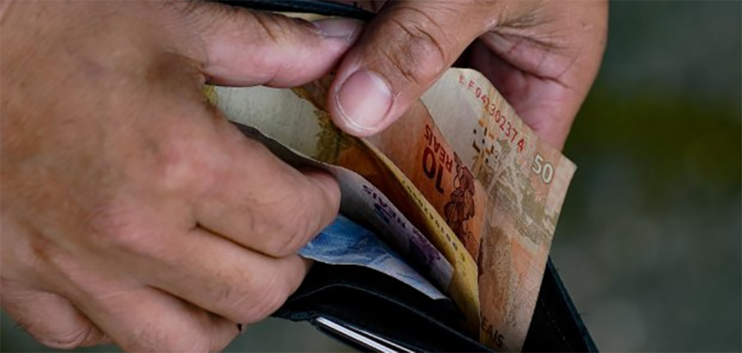 Salário do trabalhador catarinense está entre os maiores do país