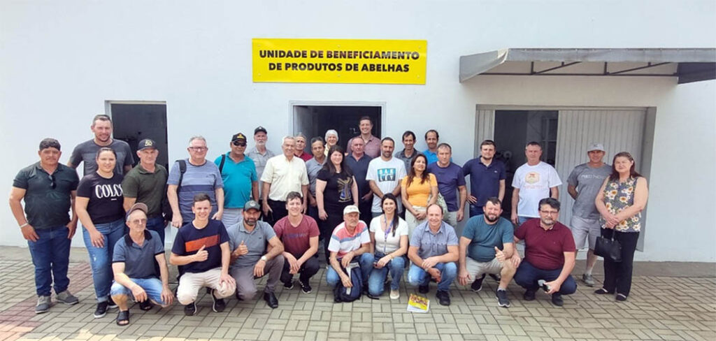 Sebrae promove Missão Técnica com o objetivo de fortalecer apicultura do Meio Oeste catarinense