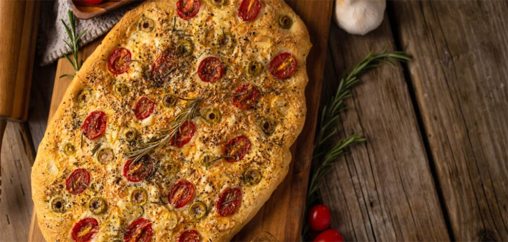 Focaccia de Tomate, Alecrim e Azeitonas