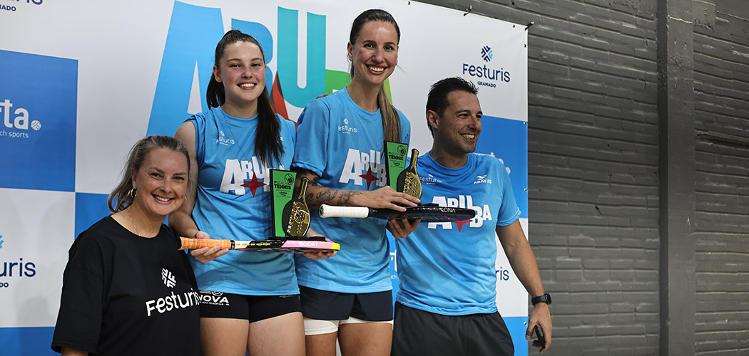 Mais de 100 atletas disputam 1º torneio de Beach Tennis do Festuris em Gramado
