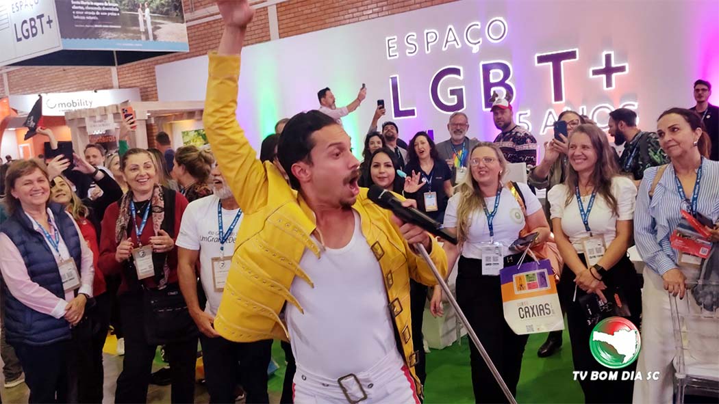 Espaço LGBT+ celebra 15 anos no Festuris 2024/Foto: Evandro Novak-TV Bom Dia SC
