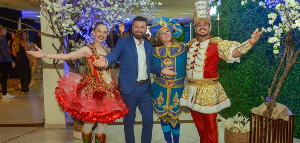 CEO do grupo, Juarez Tavares, reforçou o compromisso com um turismo que vai além do comum: "Nosso objetivo é criar vivências memoráveis, combinando hospitalidade, gastronomia e entretenimento com um toque de magia e inovação/Foto: Carlos Alves