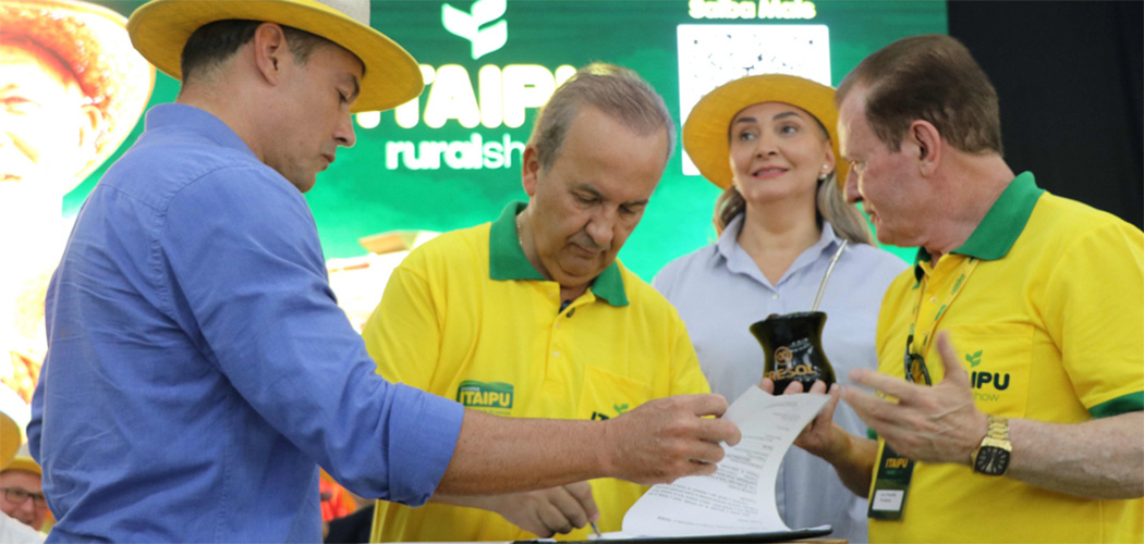 Carreta Agro pelo Brasil apresenta ações do Sistema CNA/FAESC/SENAR e Sindicatos Rurais