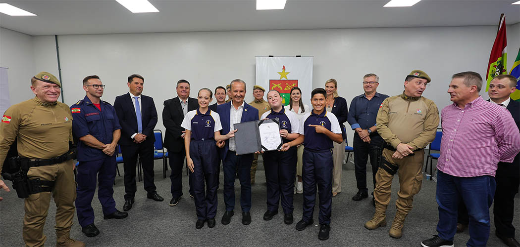 Governo do Estado expande colégio militar em SC inaugurando a 7º unidade em Chapecó