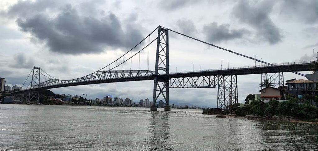Ponte Hercílio Luz em Florianópolis/ Foto: Maely Silva- Bom Dia SC
