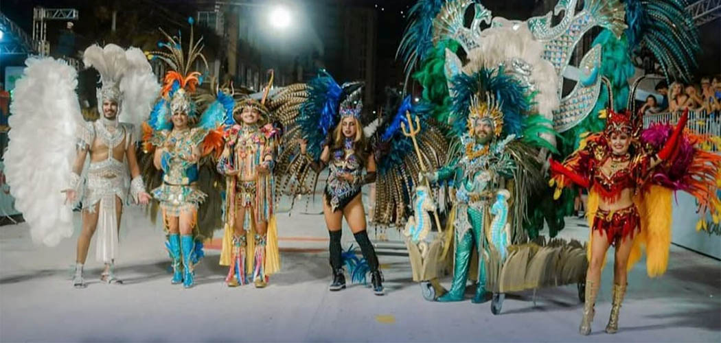 Vale Samba é destaque no concurso de Fantasias do Carnaval de Joaçaba