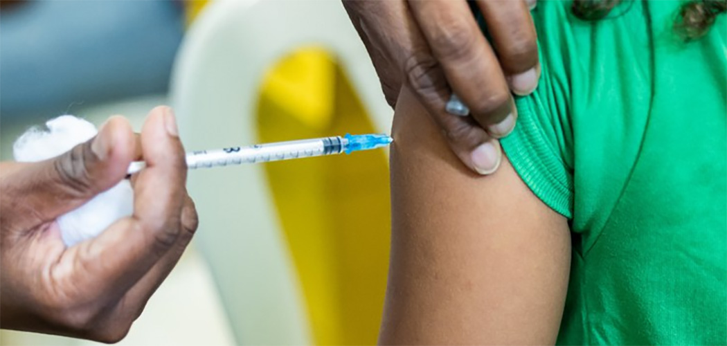 Governo de SC destaca importância da vacina contra HPV na prevenção do câncer do colo do útero