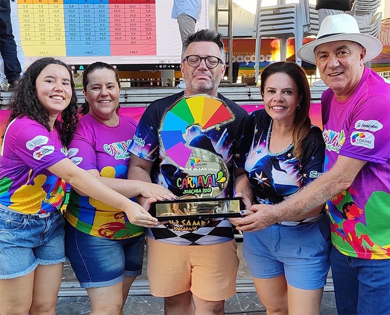 Vale Samba é campeã do Carnaval Joaçaba 2025/ Foto: Maythe Novak - Bom Dia SC