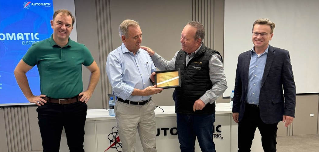 ACIOC homenageia associado