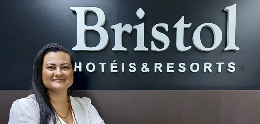 Adriana Alves - Dir. Comercial Rede Bristol
