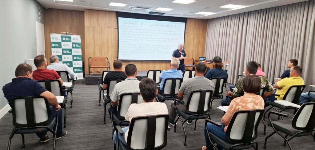 Capacitação de Legislação aplicada ao Transporte Agrícola