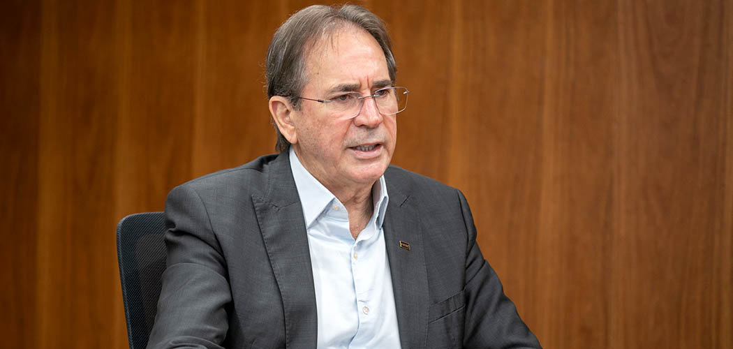 Presidente da FIESC Mario Cezar de Aguiar