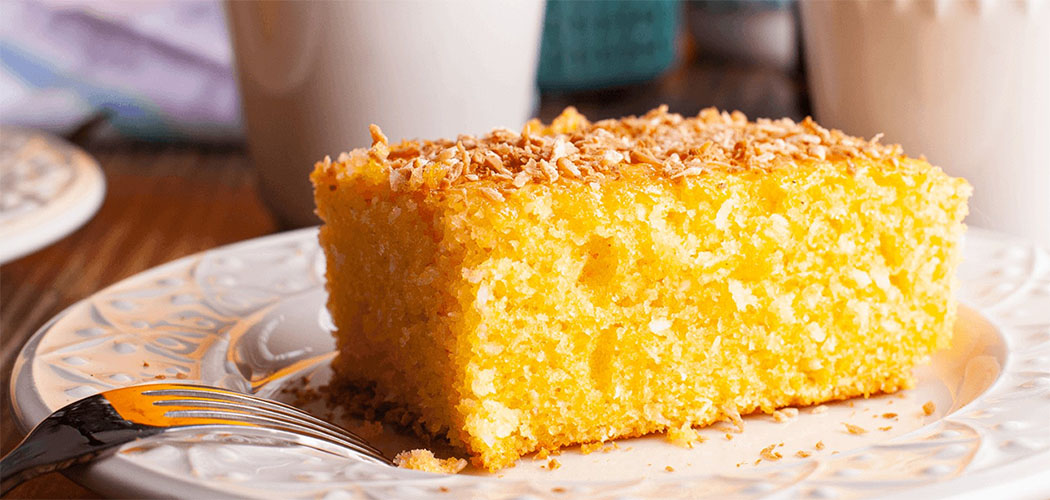 Bolo de fubá com queijo maturado