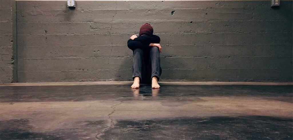 Na grande maioria das vezes, quem sofre com a Distimia é visto como sendo de "personalidade difícil"/Foto: Internet