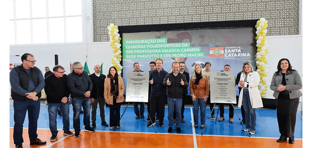 Governador de SC inaugura 02 novas quadras poliesportivas em escolas estaduais de Chapecó