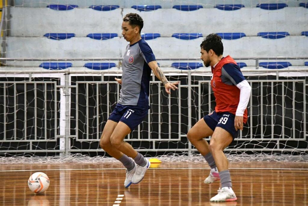 A equipe conta com o apoio da torcida para conquistar a segunda vitória na competição