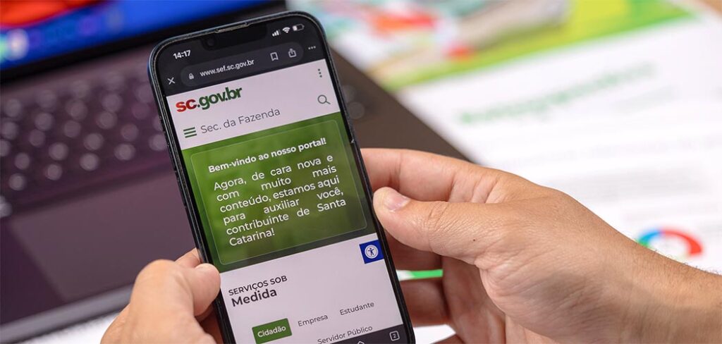SC tem o segundo melhor resultado na proporção de domicílios com existência de internet/Foto: Jonatã Rocha/Arquivo / Secom
