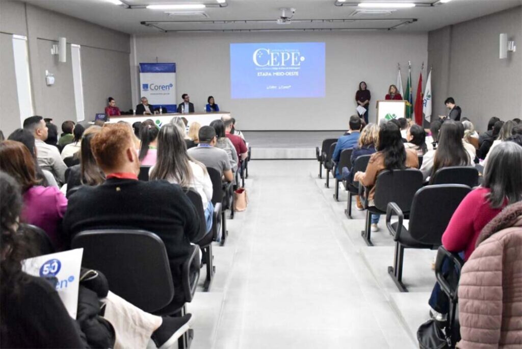 Unoesc Joaçaba sedia conferência do Conselho Regional de Enfermagem de SC