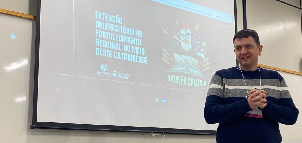 Coordenador do curso de Publicidade e Propaganda da Unoesc Joaçaba, professor Paulo Ricardo dos Santos, parabenizou os estudantes e professores orientadores que representaram a Universidade no Intercom Sul