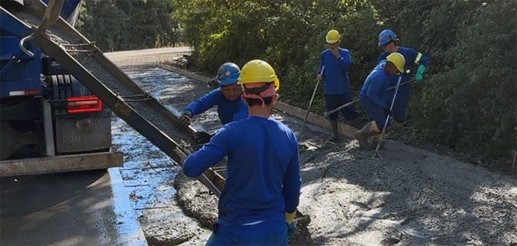 Estrada Boa: pavimento rígido chega a 70% nas obras da Serra do Faxinal em SC