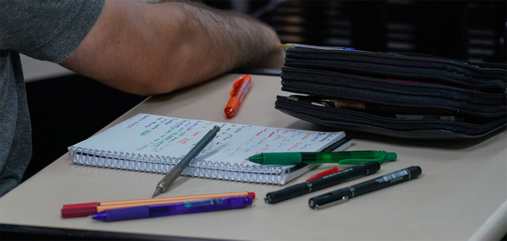 Governo de SC notifica 130 alunos por irregularidades nos programas Universidade Gratuita e FUMDESC