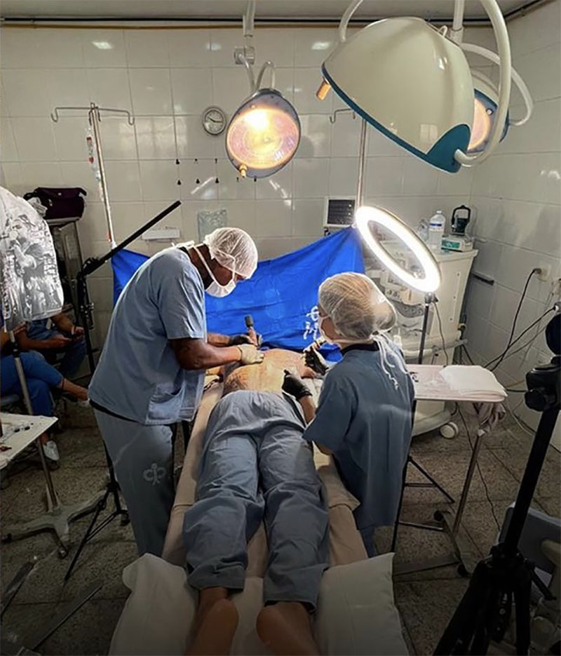 Conselho Federal de Medicina proíbe uso de anestesia para tatuagens estéticas