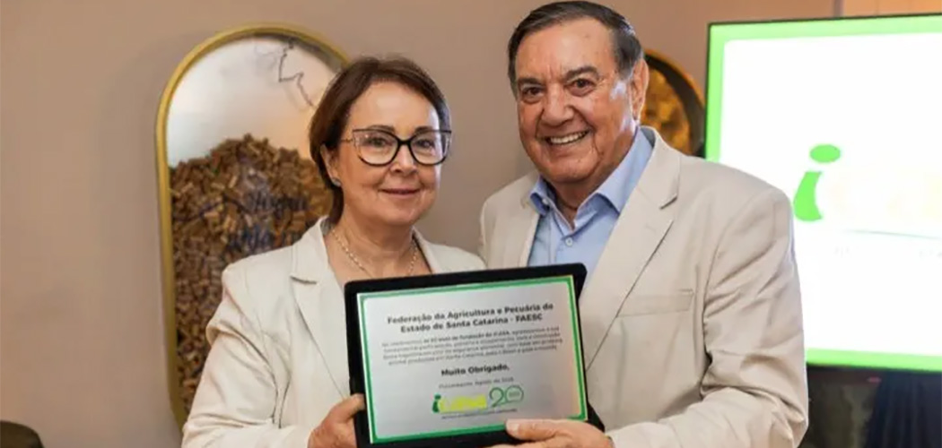 FAESC recebe homenagem da ICASA
