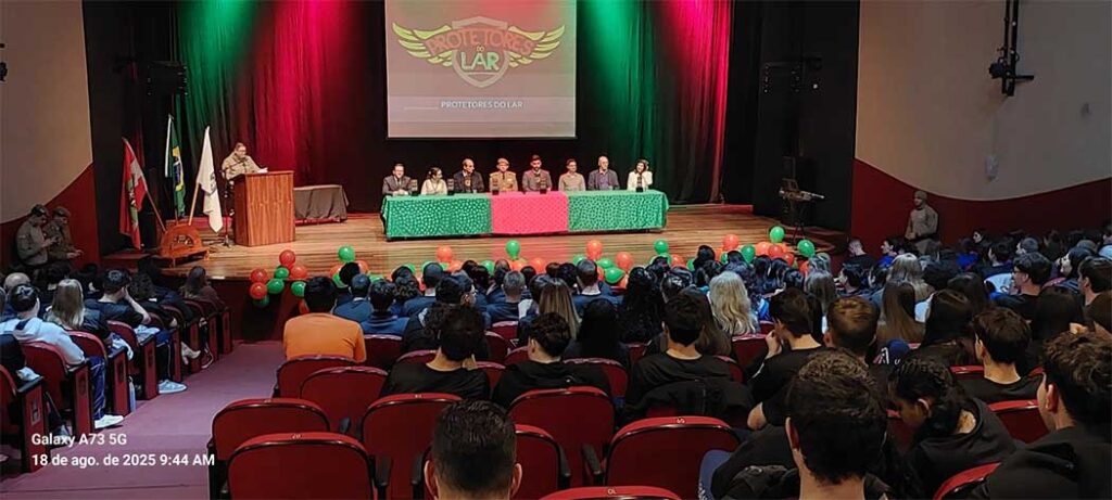 PMSC forma Protetores do Lar em Joaçaba