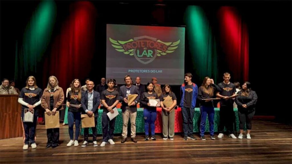 PMSC forma Protetores do Lar em Joaçaba 