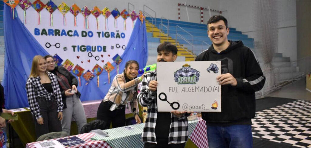 O início do segundo semestre letivo na Unoesc Joaçaba ocorreu em clima de Festa Julina