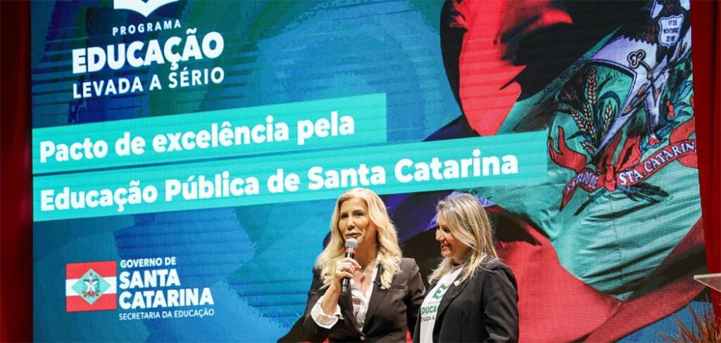 Governo de SC lança investimentos para garantir qualidade de ensino na rede estadual