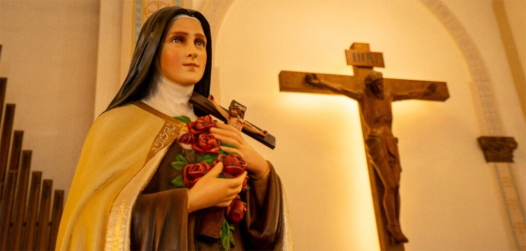 Festa de Santa Teresinha do Menino Jesus em Joaçaba inicia peregrinação neste domingo (31)