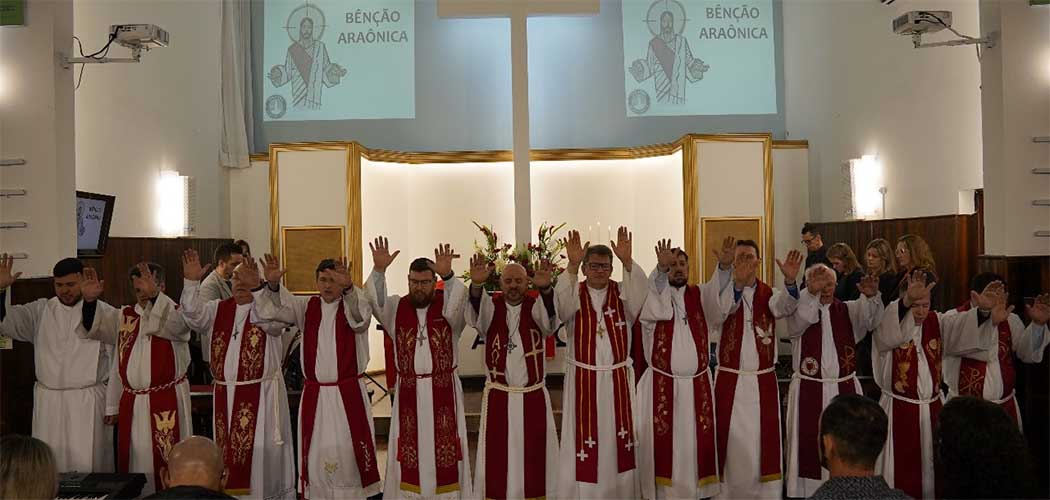 Congregação Evangélica Luterana Santíssima Trindade 100 anos de história