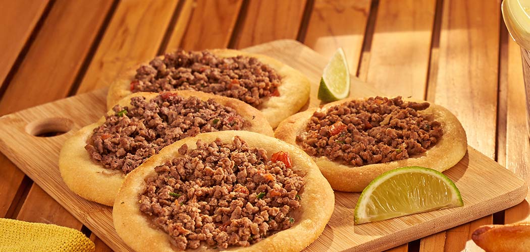 Esfiha tradicional de carne 