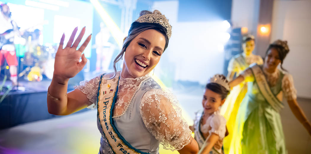 33ª Festa do Imigrante de Timbó celebra a união cultural e a tradição ítalo-germânica