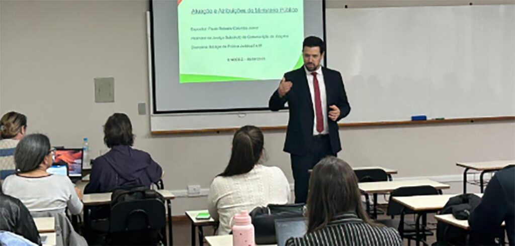 Promotor de Justiça palestra no Unoesc Joaçaba 