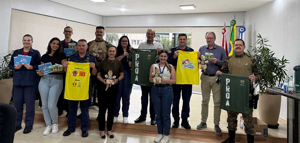 FIA entrega objetos em Joaçaba
