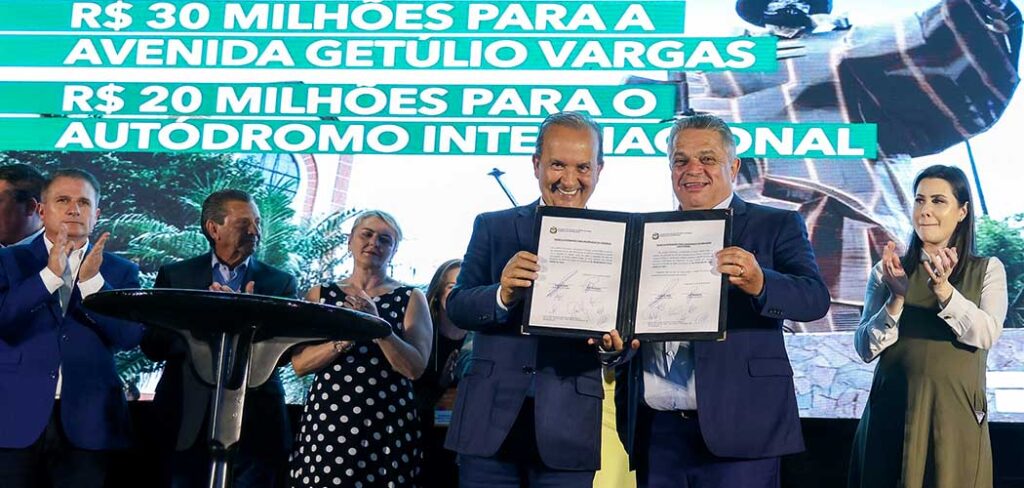 Governador de SC anuncia nova escola estadual em Chapecó