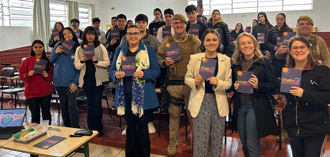 "Protetores do Lar" mobiliza estudantes contra a violência doméstica em Curitibanos