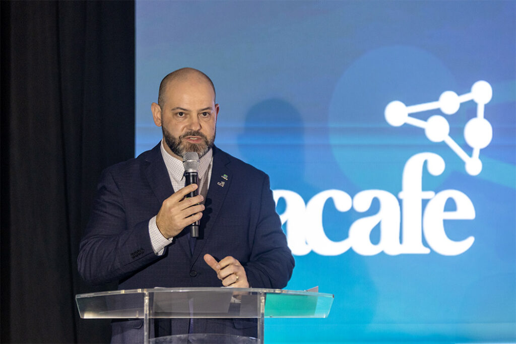 Reitor da Unoesc é o vice-presidente da Acafe
