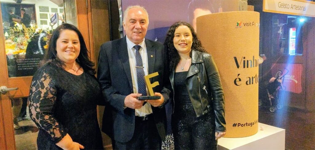 Evandro Novak homenageado Troféu Festuris 