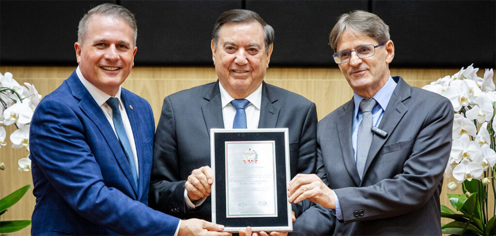 Faesc homenageada 50 anos da Embrapa