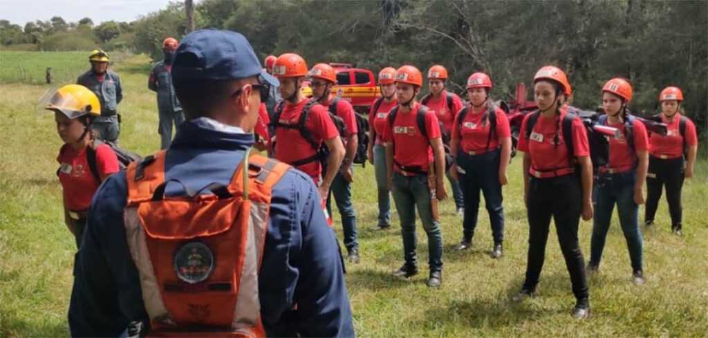 Conheça o programa ´´Bombeiro Comunitário´´ do CBMSC e saiba como participar